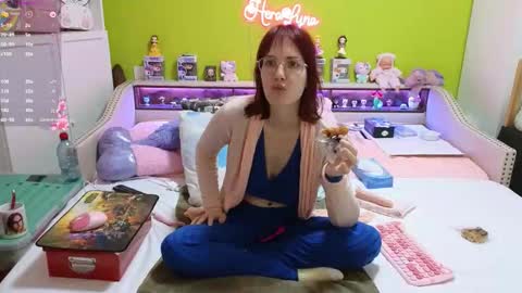 HeraLuna  online show from 02.16.26