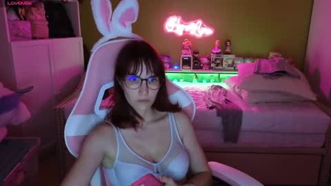 HeraLuna  online show from 07.16.26