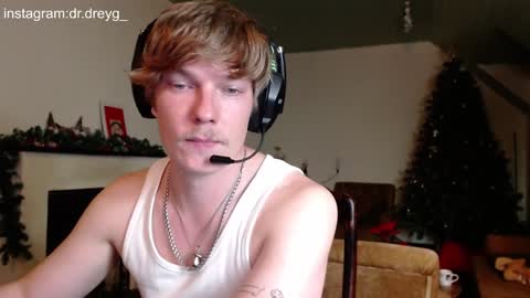 Snapshot of hercules__ chatting on 01.14.25 Gregblonde Alextattoo online show from 01.14.25