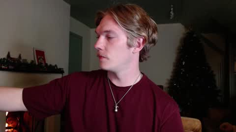 Snapshot of hercules__ chatting on 01.28.25 Gregblonde Alextattoo online show from 01.28.25