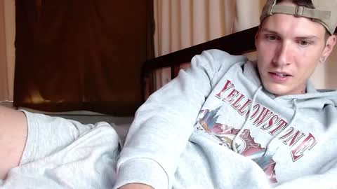 Snapshot of hercules__ chatting on 02.01.25 Gregblonde Alextattoo online show from 02.01.25