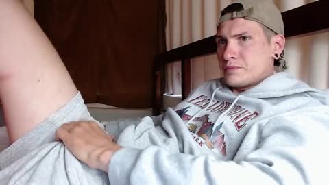 Snapshot of hercules__ chatting on 02.02.25 Gregblonde Alextattoo online show from 02.02.25