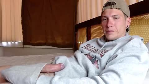 Snapshot of hercules__ chatting on 03.03.25 Gregblonde Alextattoo online show from 03.03.25