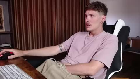 Snapshot of hercules__ chatting on 10.13.25 Gregblonde Alextattoo online show from 10.13.25