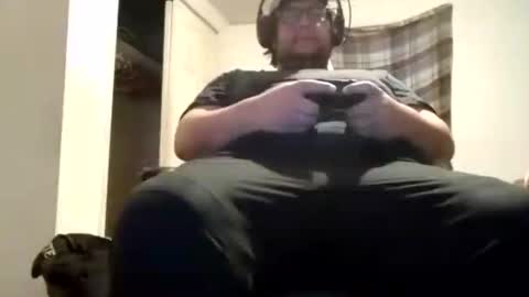 Hereforbootyyyy online show from 02.14.25