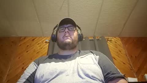 Hereforbootyyyy online show from 04.21.26