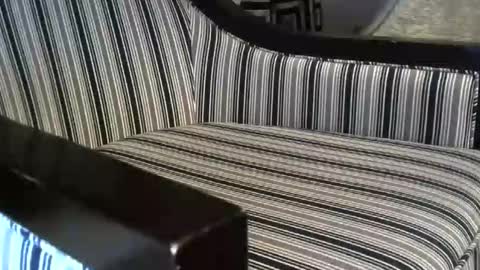 Snapshot of heres_sean chatting on 10.30.25 heres_sean online show from 10.30.25