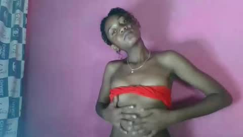 Snapshot of herina69 chatting on 03.20.26 herina69 online show from 03.20.26