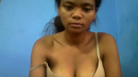 herisse01 online show from 04.12.26