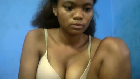 herisse01 online show from 04.21.26