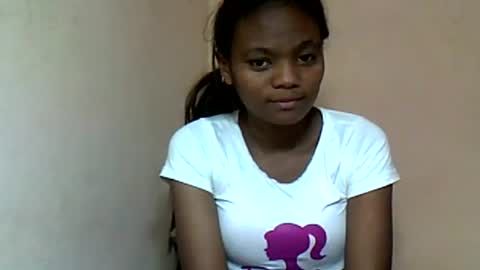 Snapshot of herisse01 chatting on 06.20.26 herisse01 online show from 06.20.26