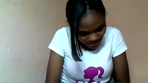 Snapshot of herisse01 chatting on 06.21.26 herisse01 online show from 06.21.26