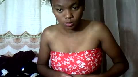 Snapshot of herisse01 chatting on 07.05.26 herisse01 online show from 07.05.26