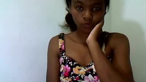 Snapshot of herisse01 chatting on 07.22.26 herisse01 online show from 07.22.26