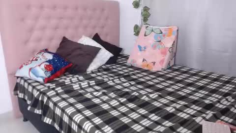 Alana online show from 12.15.24