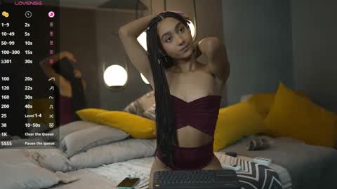 Hermione Scott online show from 12.28.24