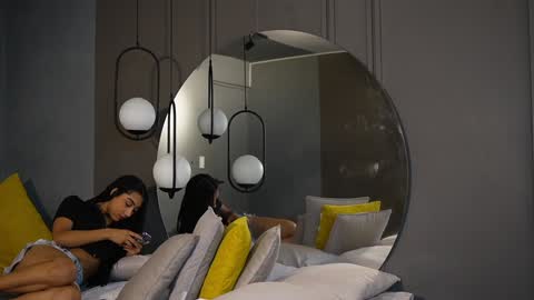 Hermione Scott online show from 02.04.25