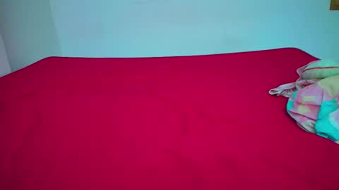 Charlotte Y Crystal online show from 03.27.26