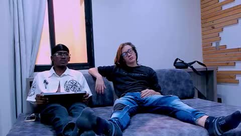 heteros men online show from 02.09.26