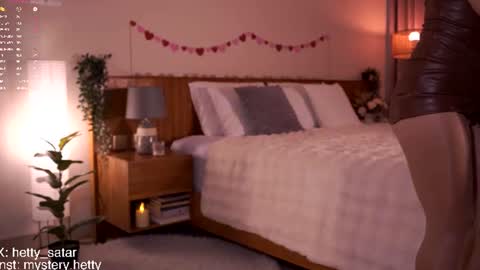 Snapshot of hetty_satar chatting on 06.10.26 Hi Im Kate My favorite tips 222 200111100 PVT open online show from 06.10.26