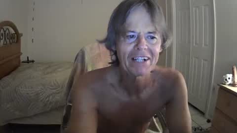 Snapshot of hewes1 chatting on 07.11.26 hewes1 online show from 07.11.26