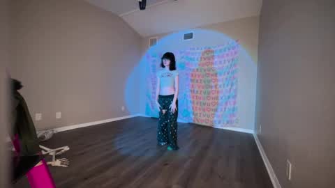 salem online show from 12.20.24