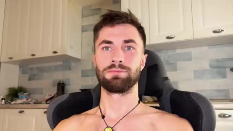 Arnold online show from 11.15.25