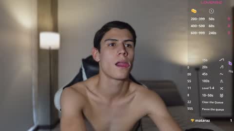Snapshot of hey_cesard chatting on 05.05.26 hey_cesard online show from 05.05.26