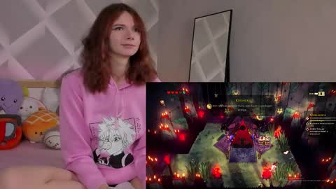 Snapshot of hey_honey_bunny chatting on 10.07.25 hey_honey_bunny online show from 10.07.25