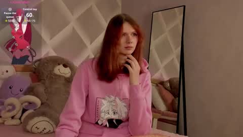 Snapshot of hey_honey_bunny chatting on 10.30.25 hey_honey_bunny online show from 10.30.25