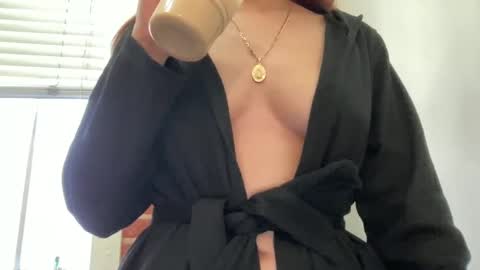 Snapshot of heybluebabe chatting on 03.07.25 Blue  online show from 03.07.25