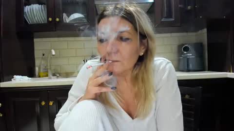 Snapshot of heyheygrey chatting on 01.26.25 Heyheygrey online show from 01.26.25