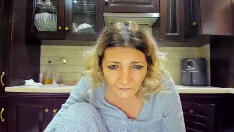 Snapshot of heyheygrey chatting on 01.26.25 Heyheygrey online show from 01.26.25