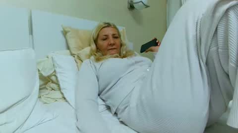 Heyheygrey online show from 11.13.25