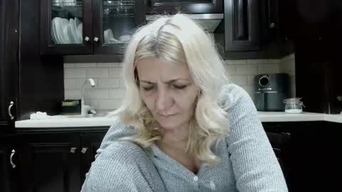 Heyheygrey online show from 02.25.26