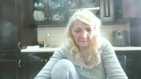 Snapshot of heyheygrey chatting on 06.16.26 Heyheygrey online show from 06.16.26
