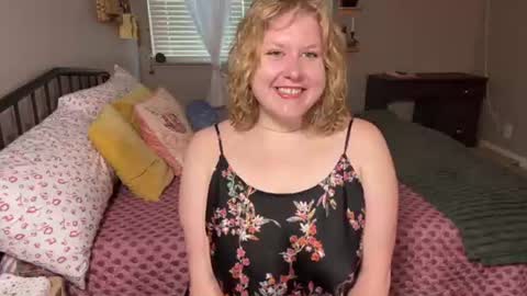 Snapshot of heyheyits_sage chatting on 07.14.26 Sage online show from 07.14.26