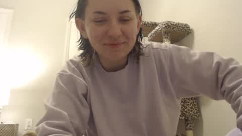 Snapshot of heyitspiper chatting on 02.28.25 Piper online show from 02.28.25