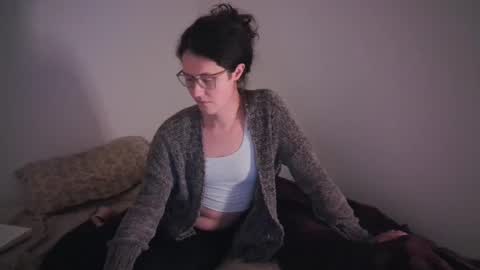 Ada Sophie online show from 02.22.25
