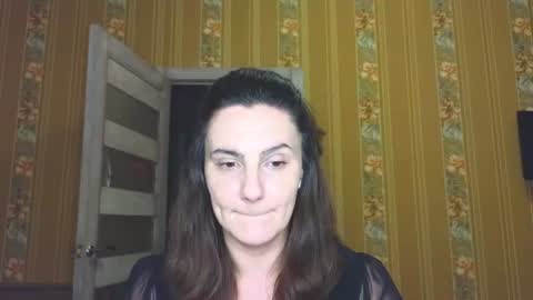 Snapshot of heyy_baddie chatting on 06.19.26 Heyy baddie online show from 06.19.26