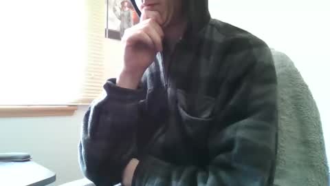 Snapshot of hghdea chatting on 09.30.25 Highdea online show from 09.30.25