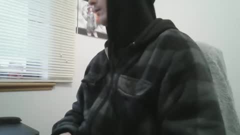 Snapshot of hghdea chatting on 10.01.25 Highdea online show from 10.01.25