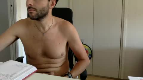 Snapshot of hhombre chatting on 07.09.26 hhombre online show from 07.09.26