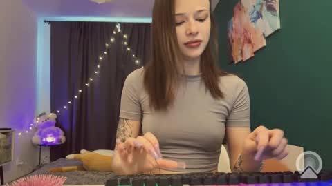 Snapshot of hhotbabyy chatting on 04.08.26 Diana online show from 04.08.26