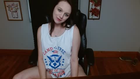 Paige online show from 10.18.25