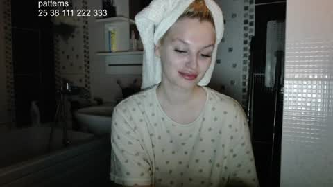 Snapshot of hi_i_am_ana chatting on 07.06.26 Ana online show from 07.06.26