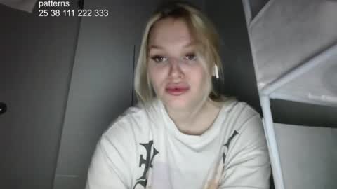 Snapshot of hi_i_am_ana chatting on 07.07.26 Ana online show from 07.07.26