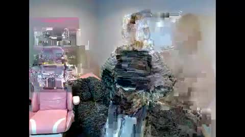 Snapshot of hi_scarlett chatting on 01.28.25 hi_scarlett online show from 01.28.25