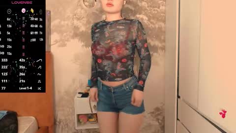 Hiaru online show from 10.19.25