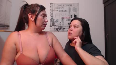 Tinna online show from 10.27.25